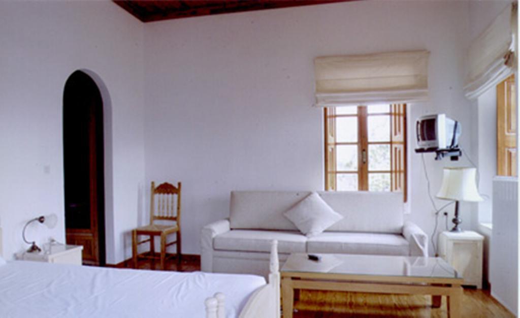 Theoni'S House Hotel Dhimitra  Ngoại thất bức ảnh