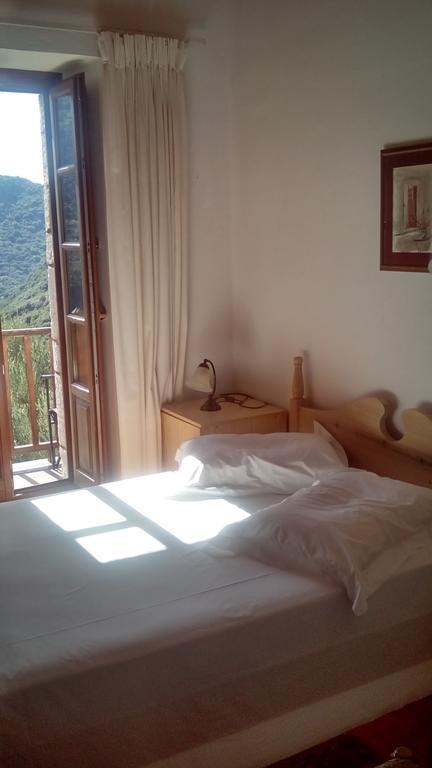 Theoni'S House Hotel Dhimitra  Ngoại thất bức ảnh